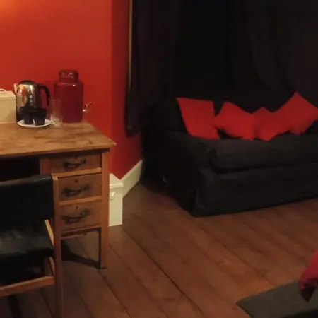 Fernleigh Homestay * Bristol